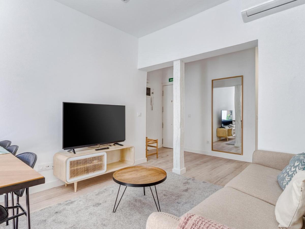 Limehome Madrid Calle Ave Maria - Estancia Temporal Экстерьер фото